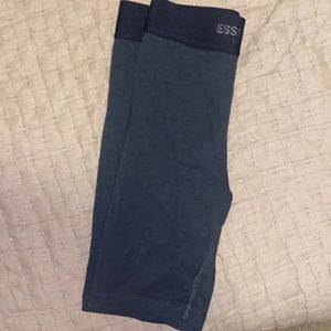 Women’s essential bicycle shorts